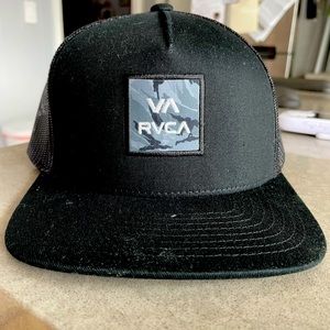 Boys RVCA hat